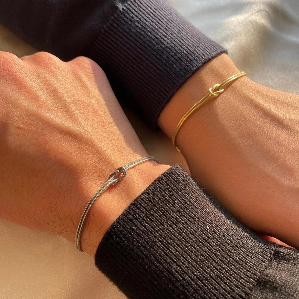 Knotted Snake Armband - Fascina