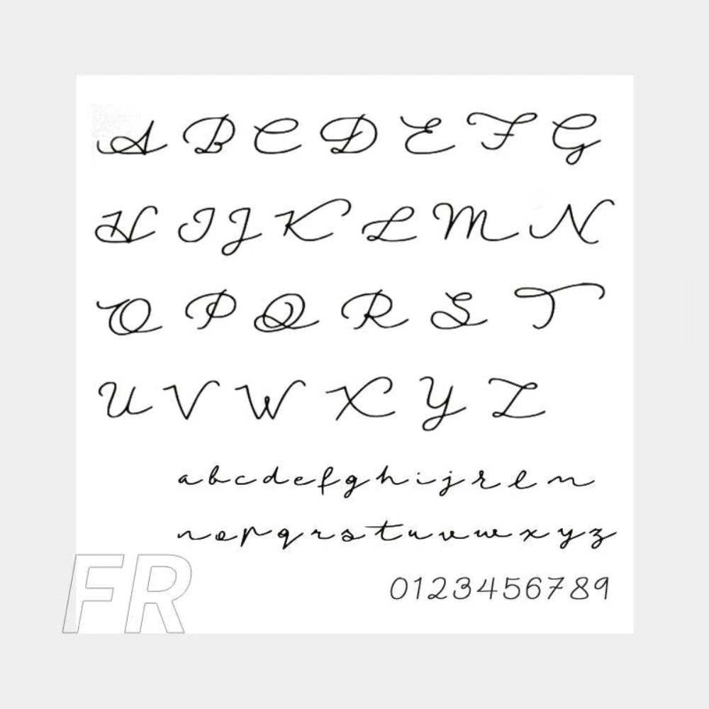 Personalized Pearl Kette FR Schriftart - Fascina