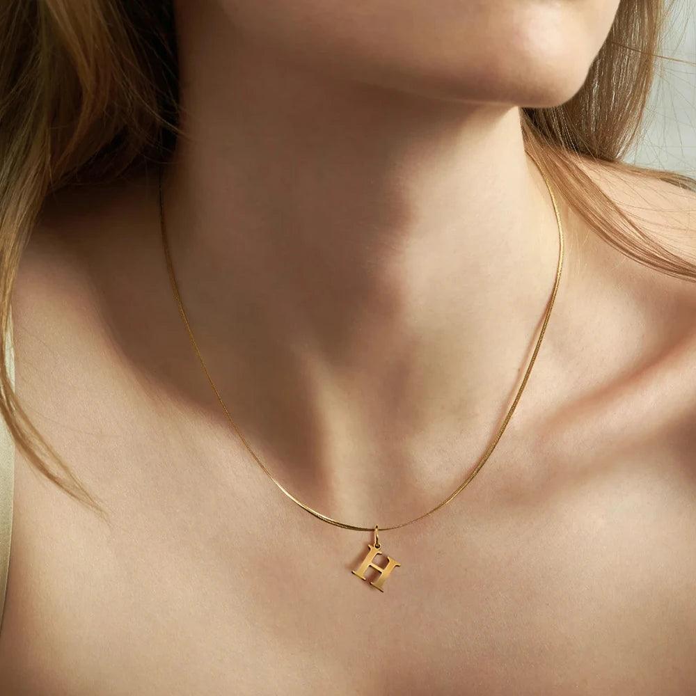 Initial Flat Snake Kette - Fascina