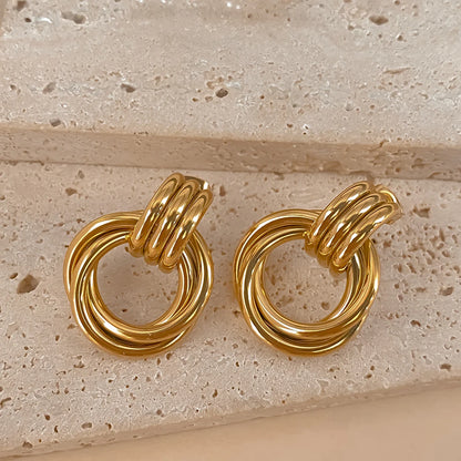 Golden Loop Statement Ohrringe
