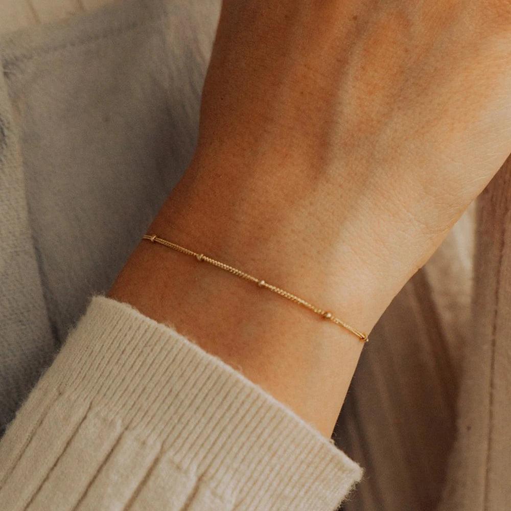 Essence Armband - Fascina