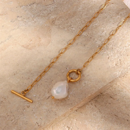 Elegant Pearl Toggle Kette - Fascina